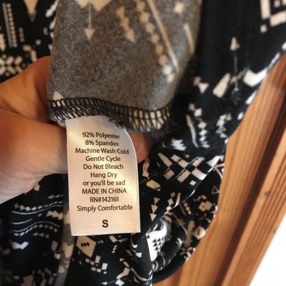 LulaRoeCarly - Picture 5 of 5